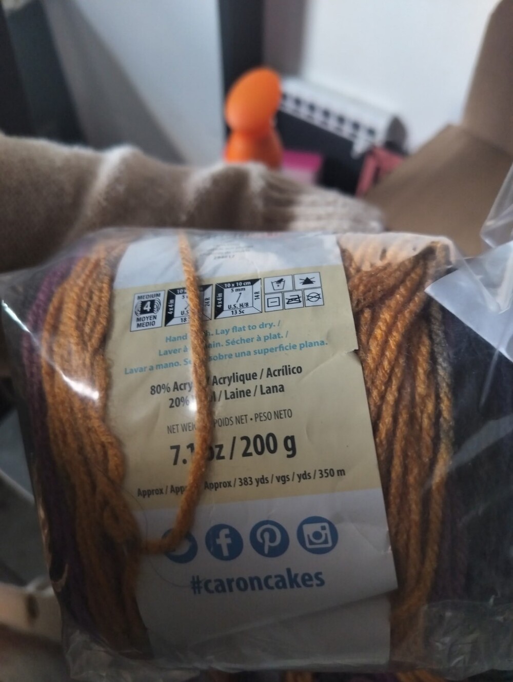 Yarn - Picture 4 of 8